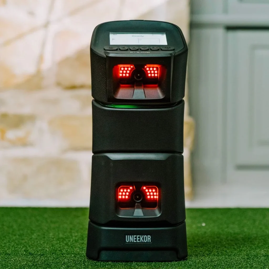 Uneekor Eye Mini golf launch monitor
