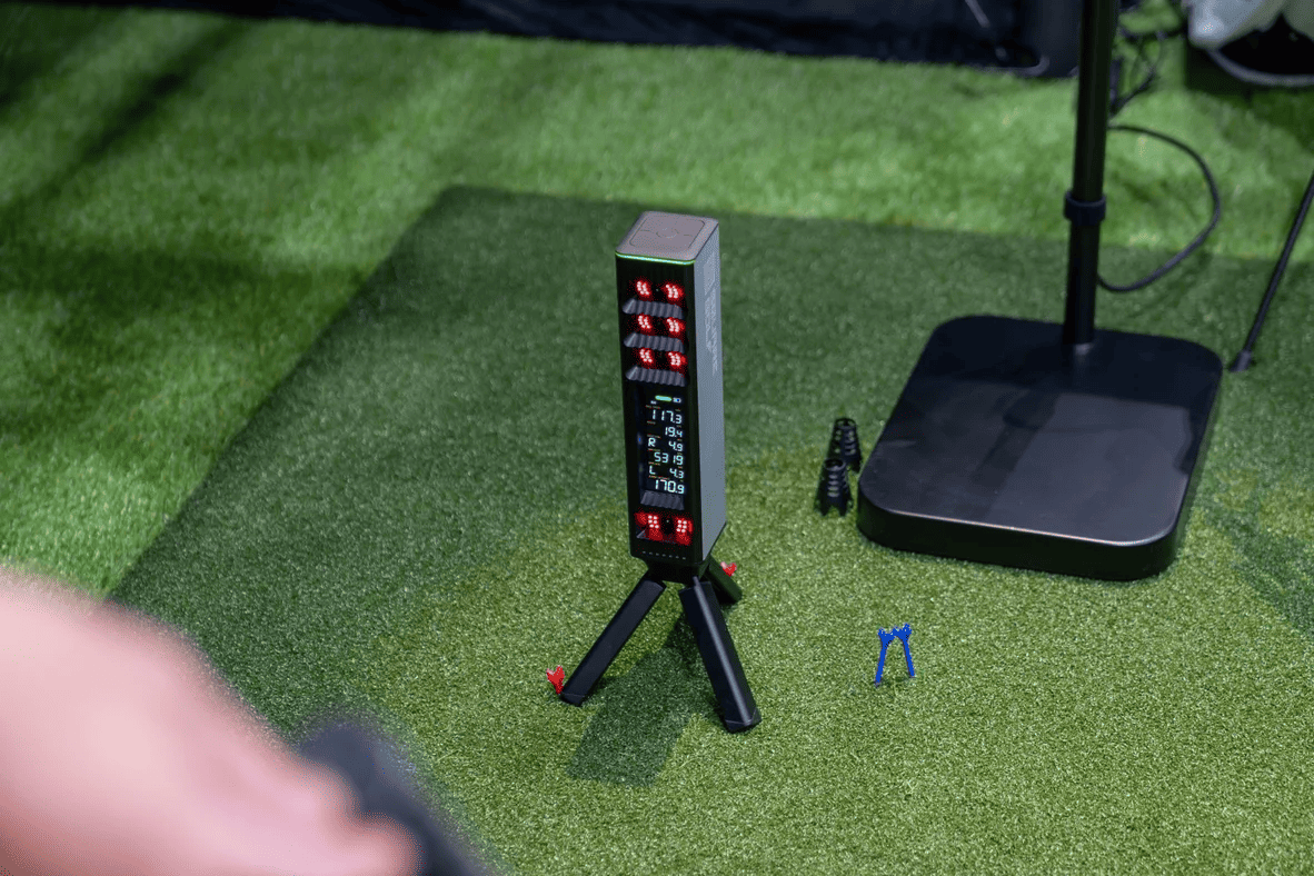 Square Omni portable launch monitor, one of the best gifts for golfers